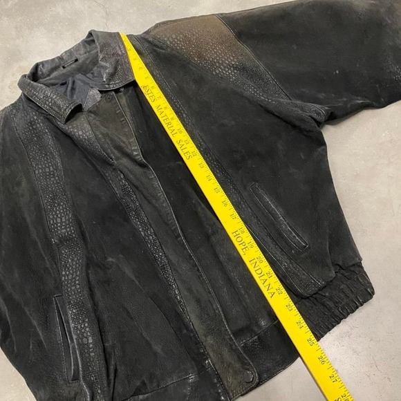 vintage black leather jacket - Picture 3 of 4